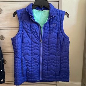 North face Vest!